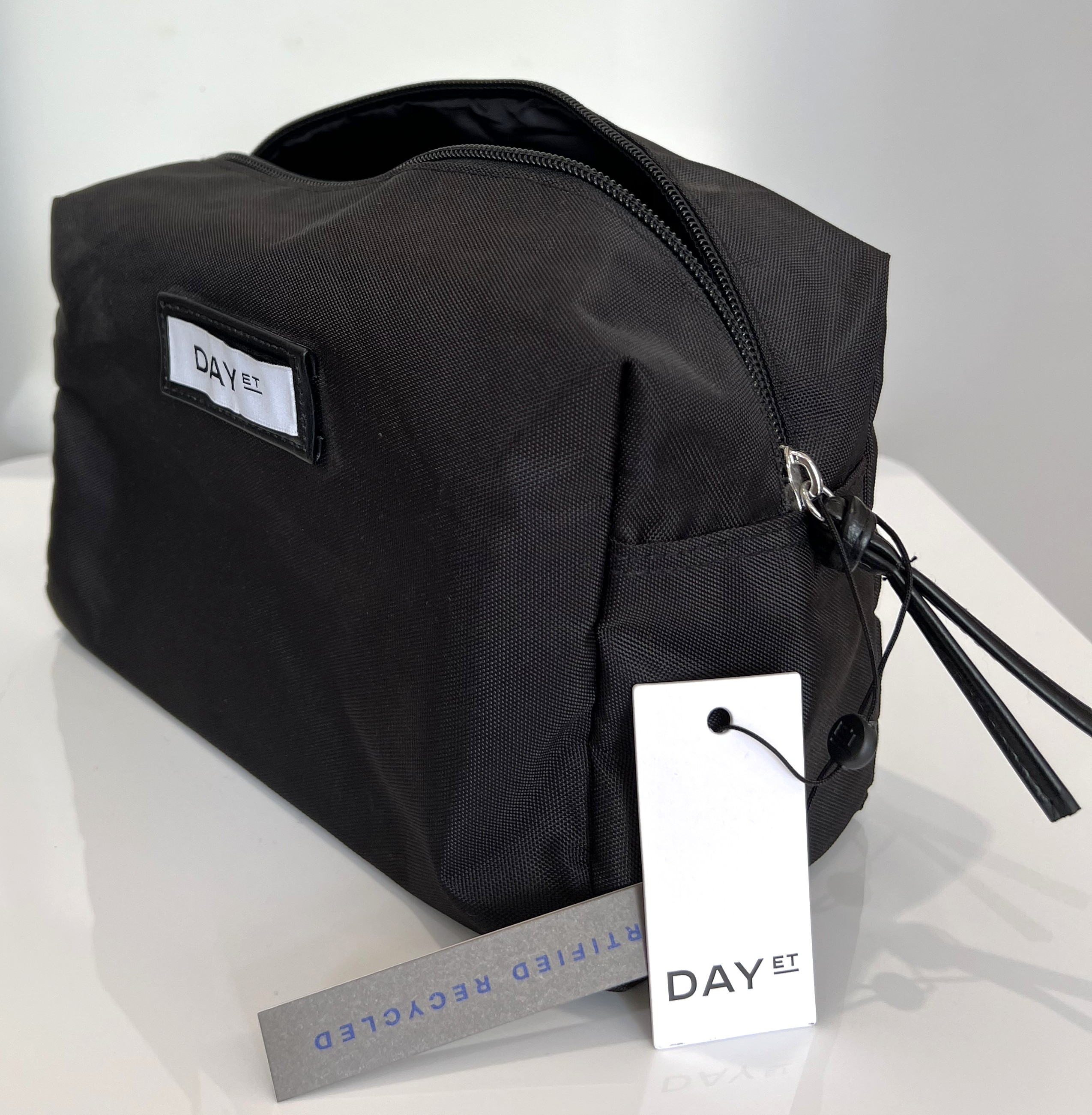 IMG_5142 DAY ET Kosmetiktasche, schwarz