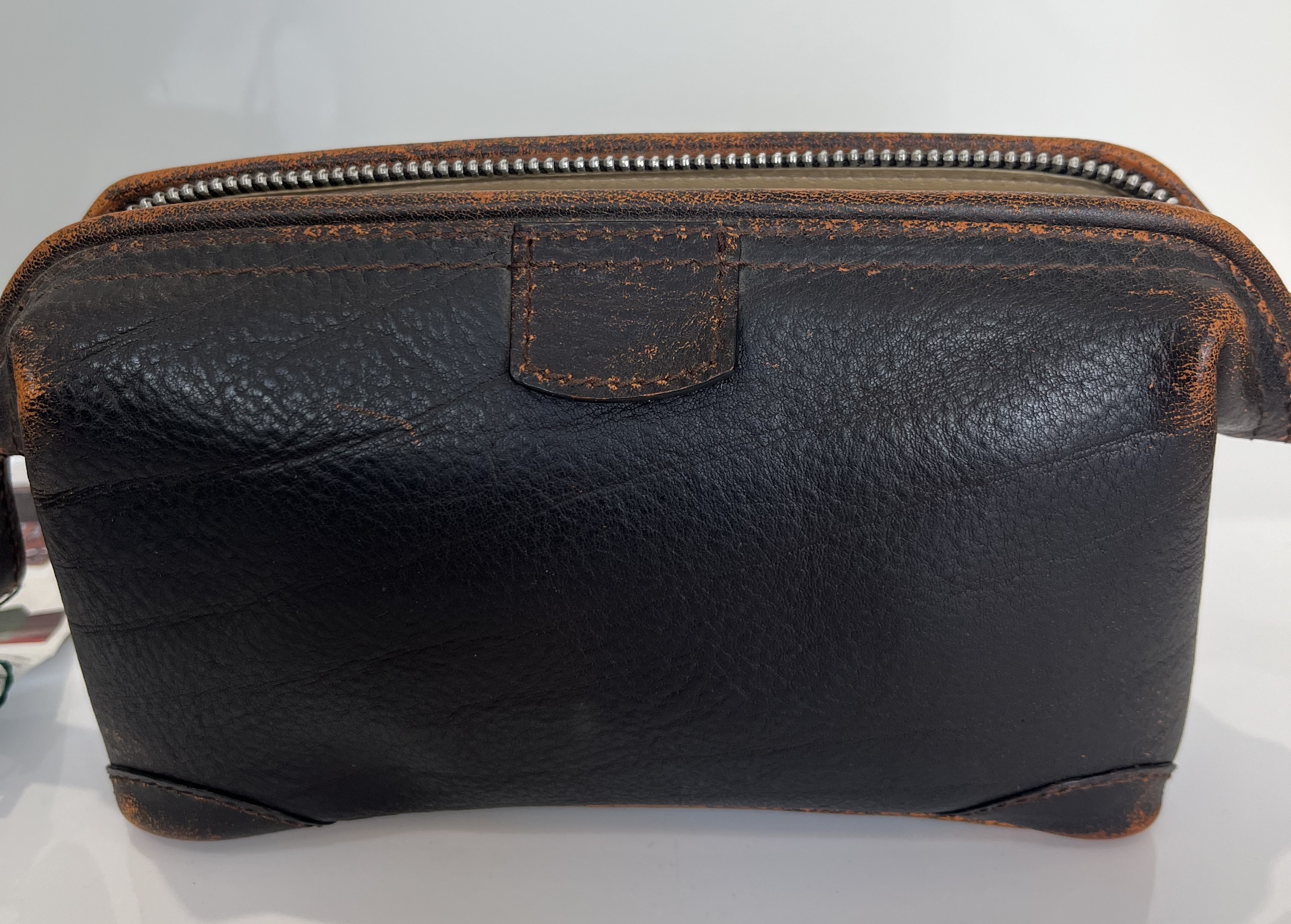 IMG_0737 Hammann Toilettentasche Leder, braun Usedlook