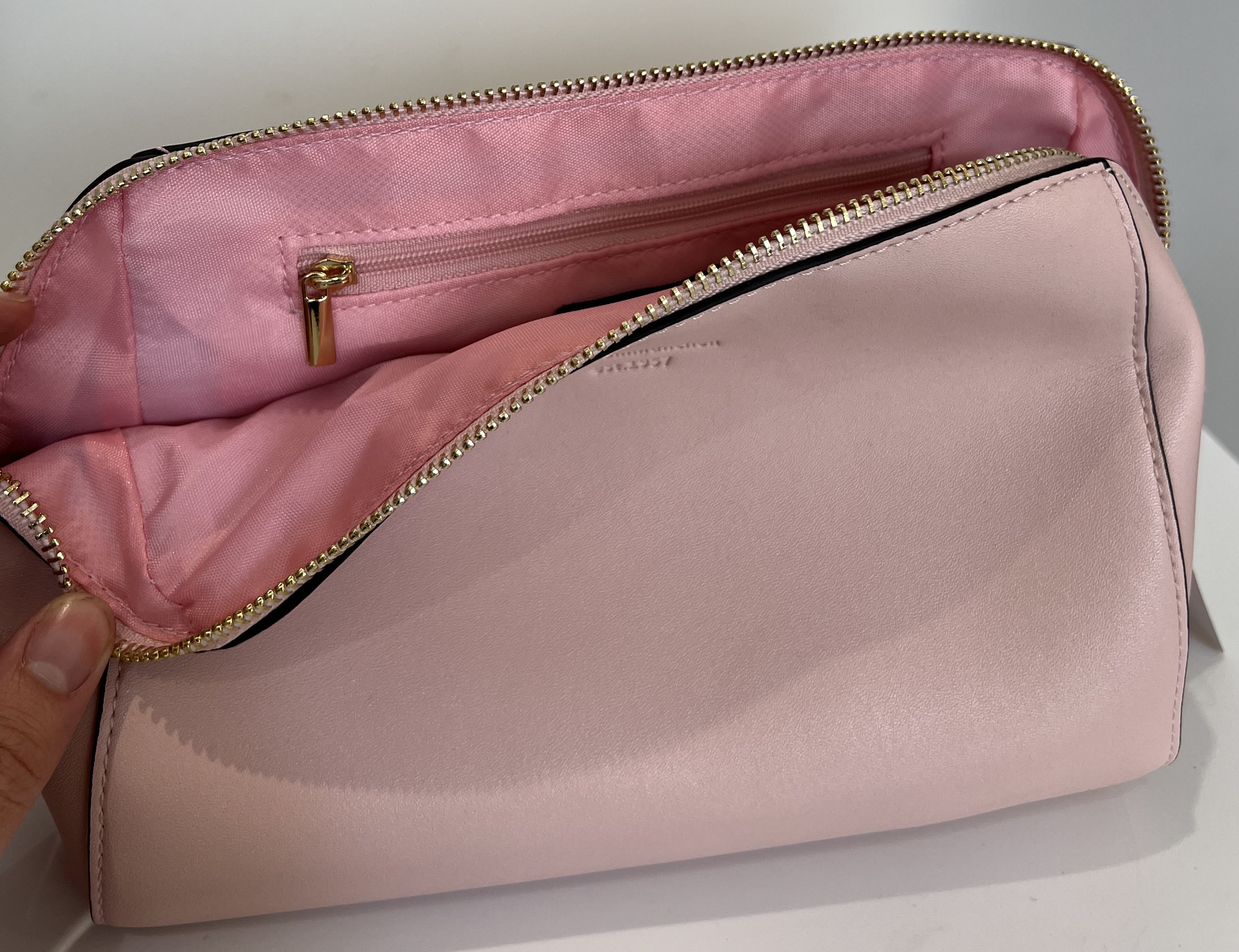 IMG_5124Tfh4JG1Elx9ZJ