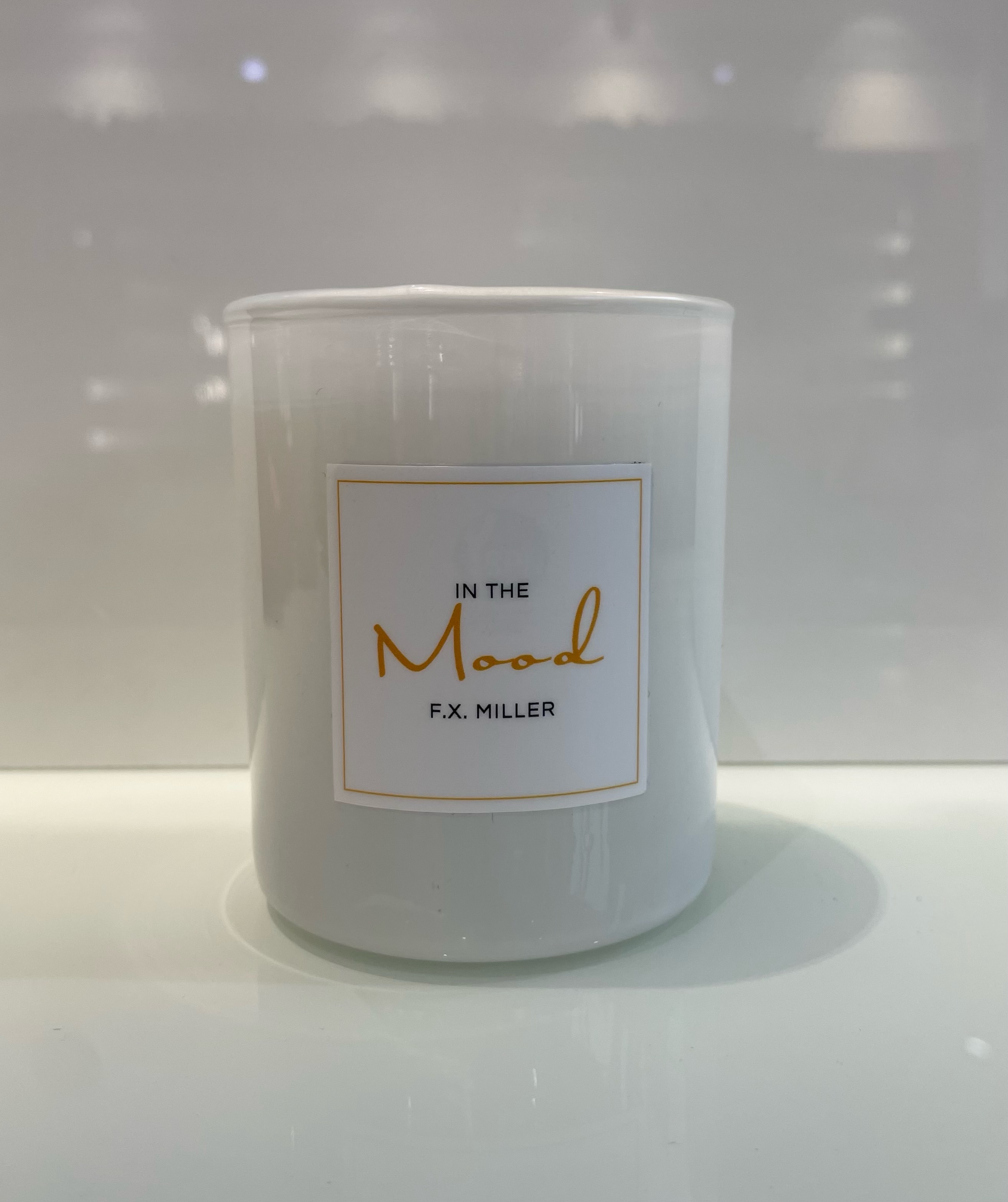 image0y7U0pagfKcp8E In the Mood Duftkerze