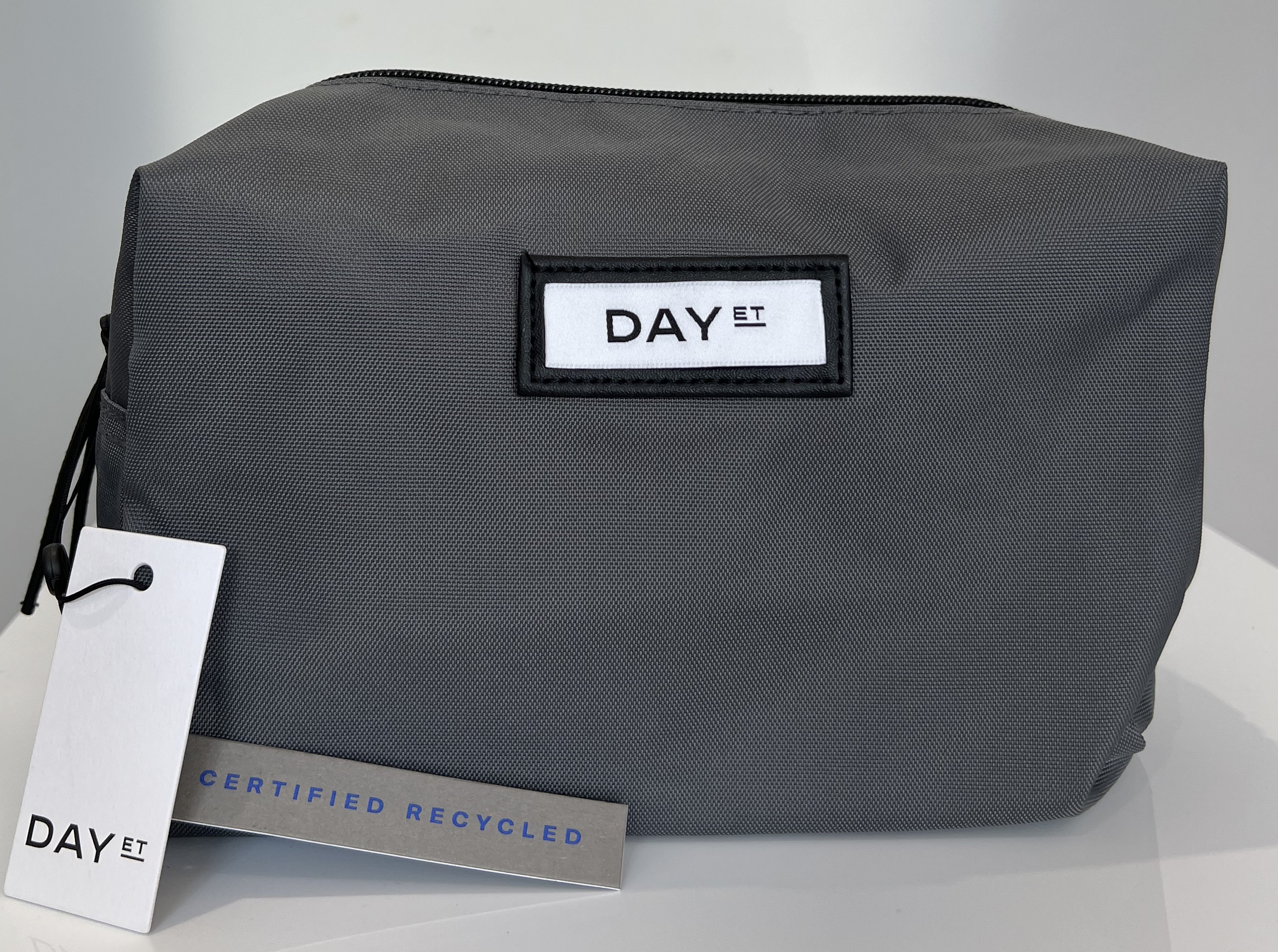 IMG_5136-2 Toilette-Tasche DAY ET A/S